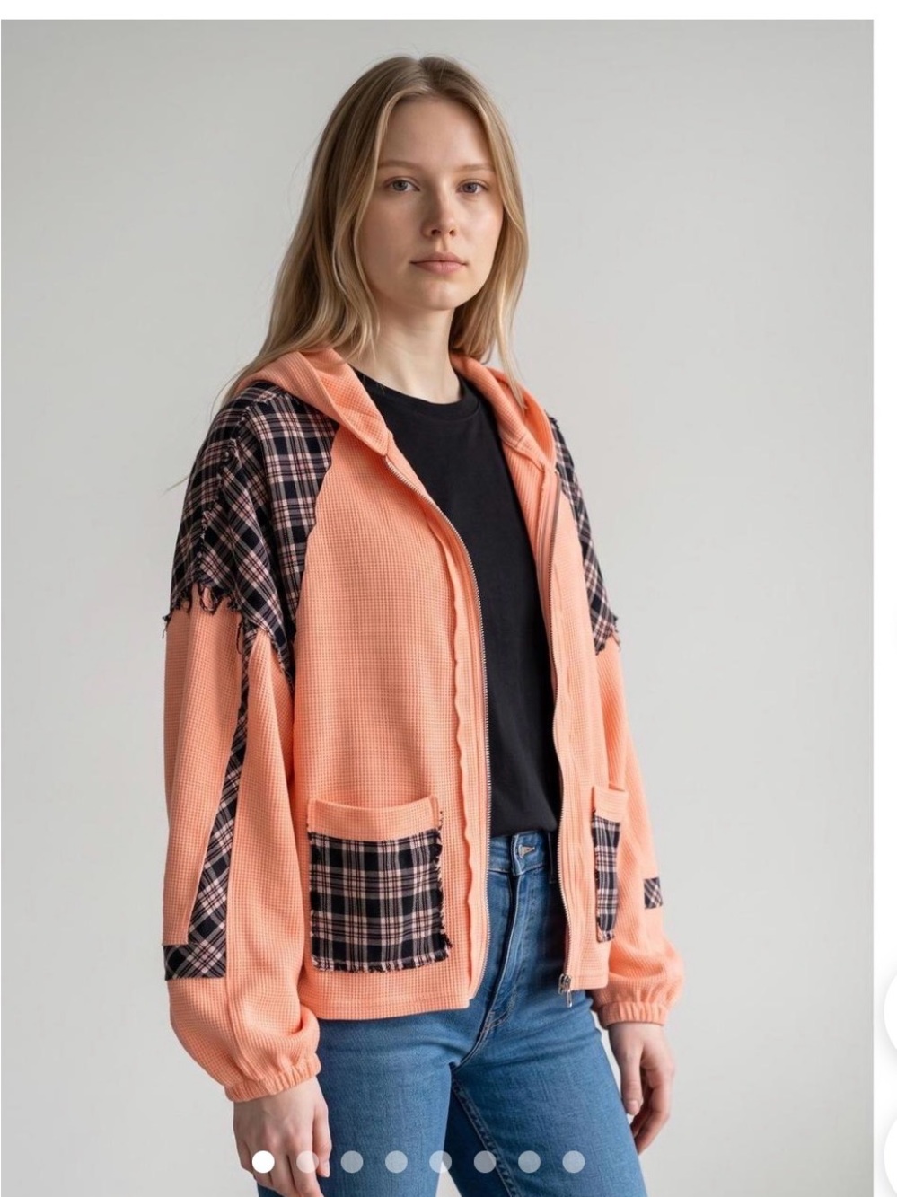 ⭐️POL Waffle Plaid Zip up Top⭐️